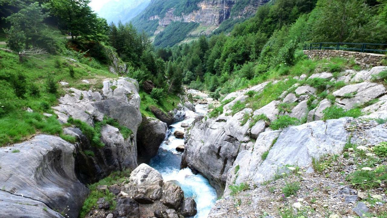 Vvf Saint-Lary-Soulan Hautes-Pyrenees Zewnętrze zdjęcie